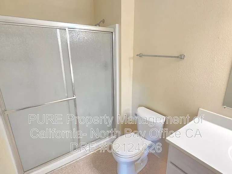963 Santa Cruz Way — Photo 10