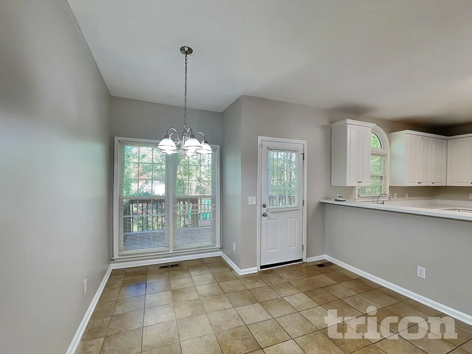 1210 Scandrett Overlook Nw Kennesaw GA — Photo 4