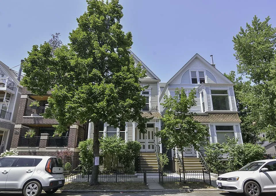 3222 N Racine Ave #3