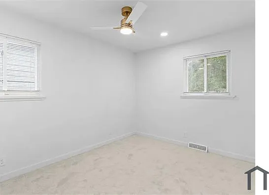 1605 Barbara Dr — Photo 5