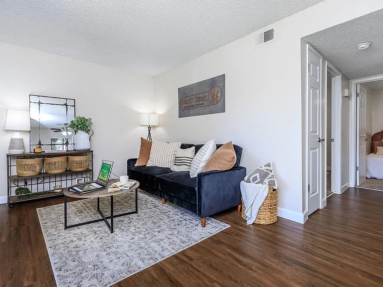 North Creek Apartment Homes — Photo 37