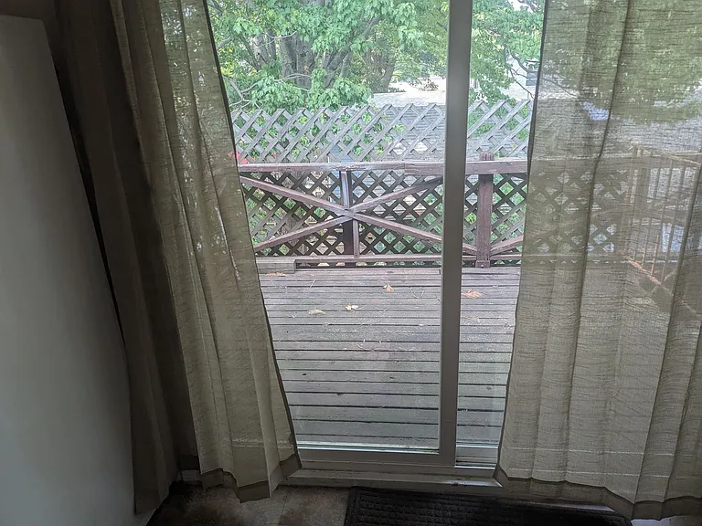 2205 Dale Dr #2 — Photo 4