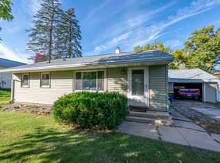 1611 Bow St, Tomah, WI 54660