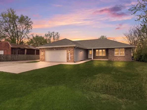 1220 Dixie Hwy, Beecher, IL 60401