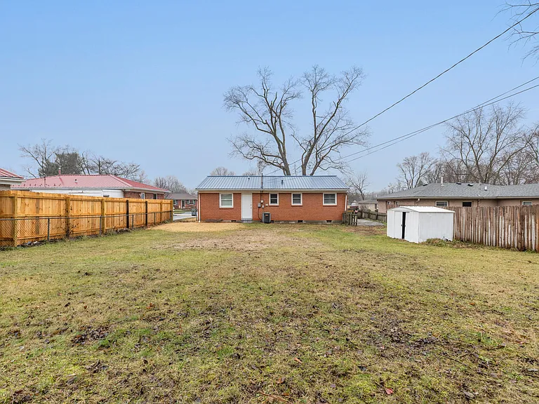 328 Harvard Dr — Photo 18
