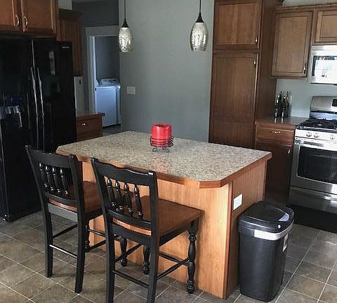 5th image of 7361 Wiczer Dr