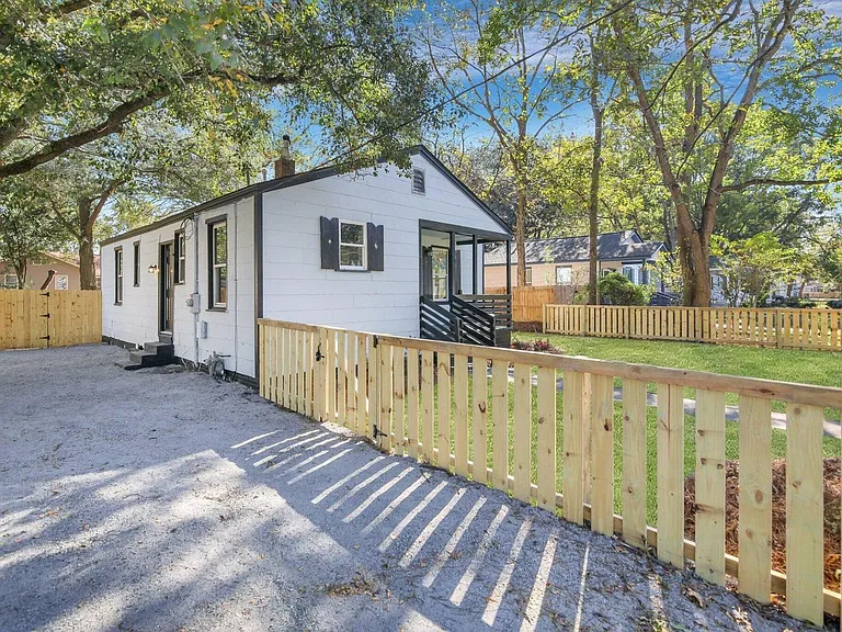 2697 Ranger Dr — Photo 6