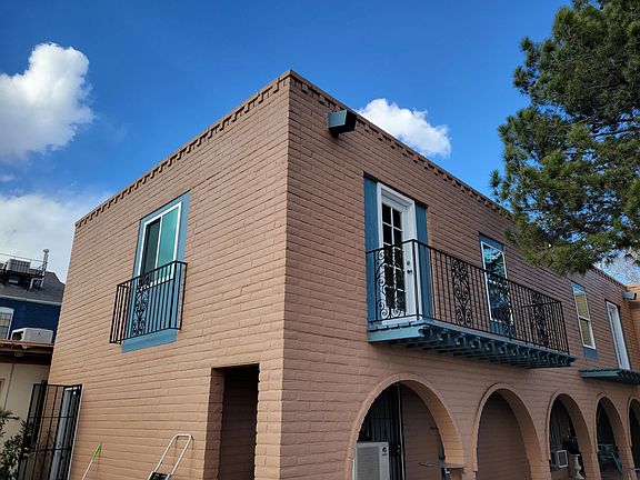 3rd image of 700 N Campbell St #3