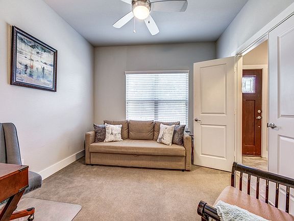 5th image of 1308 Palm Springs Ln