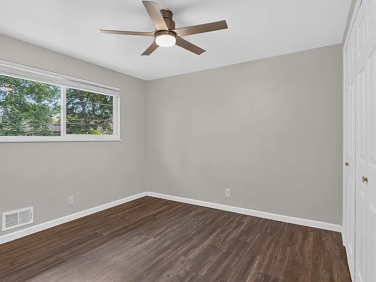 11509 Ogden St — Photo 11