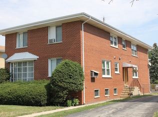 4431 Prairie Ave APT 1, Brookfield, IL 60513