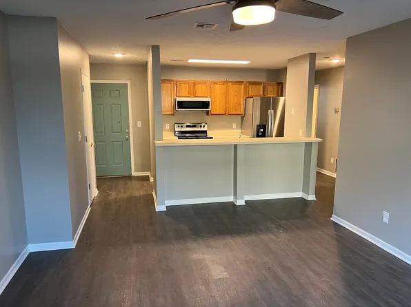 2153 Tulane Ave APT F, Salina, KS 67401