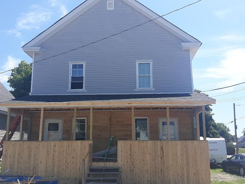 Building Photo 3