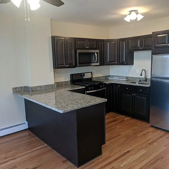 80 Havre St #2 — Photo 6