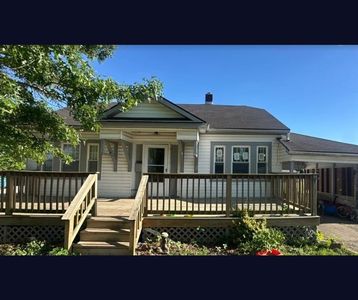 425 E Mill St, Osawatomie, KS, 66064