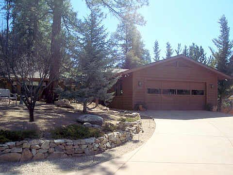 2nd image of 230 S Horse Shoe Loop