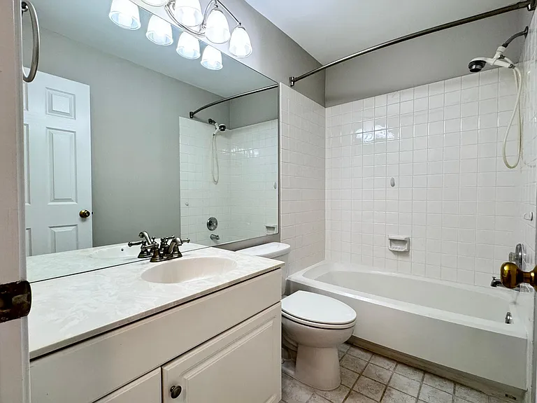 FULL BATH