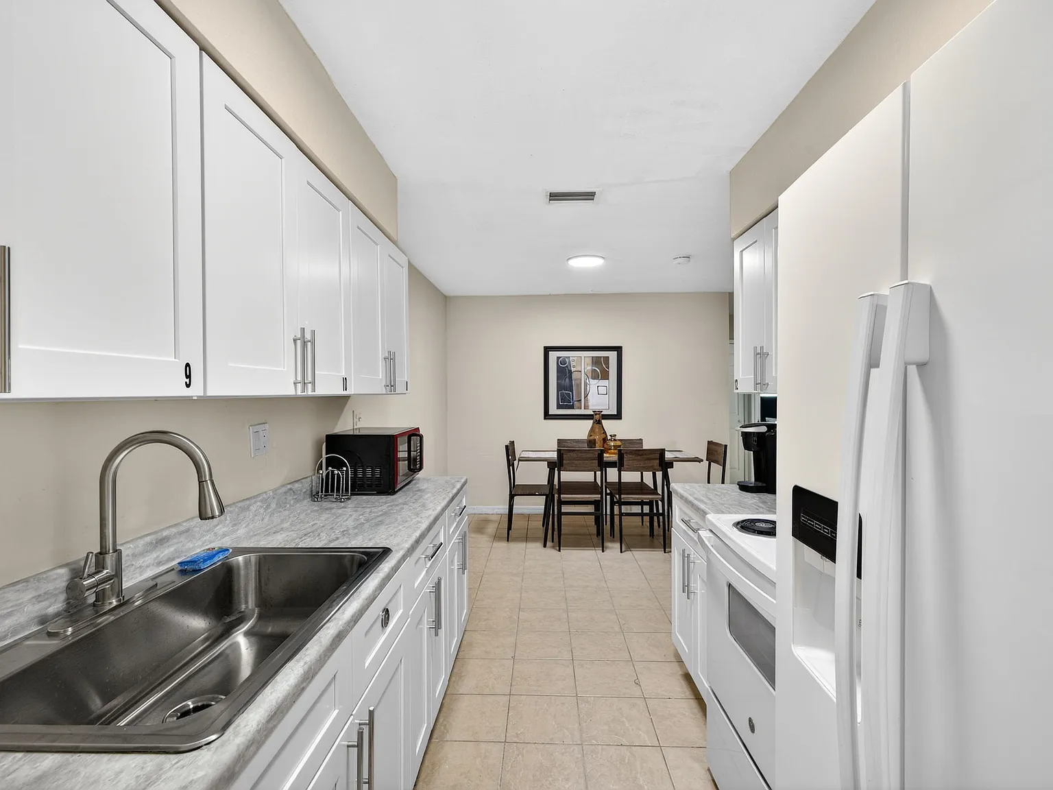 1 bed, 1400 sqft, $764 — Photo 3