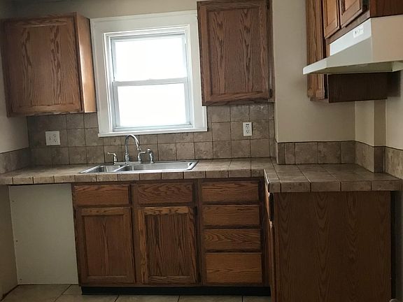 2nd image of 11302 Langton Ave