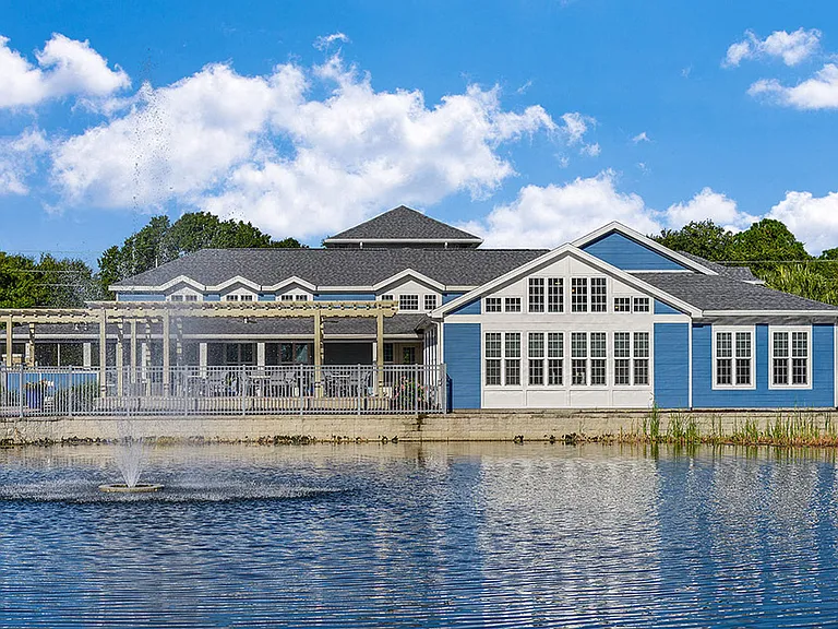 Blue Heron Living Apartment Homes — Photo 15