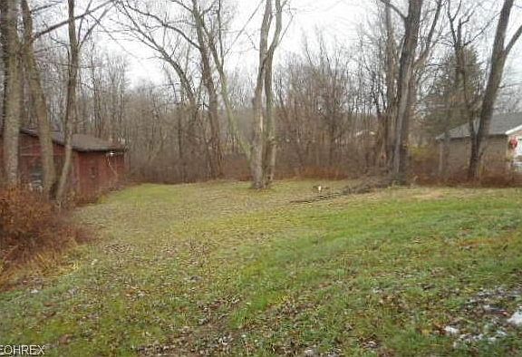 4th image of 2563 Emmett Dr