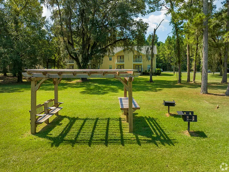Princeton Place — Photo 19