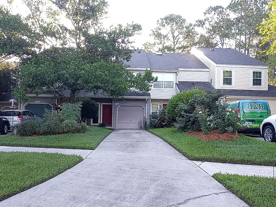 1st image of 11335 Lake Mandarin Cir E