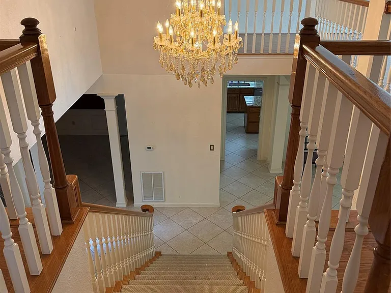 3739 Elkins Rd — Photo 3
