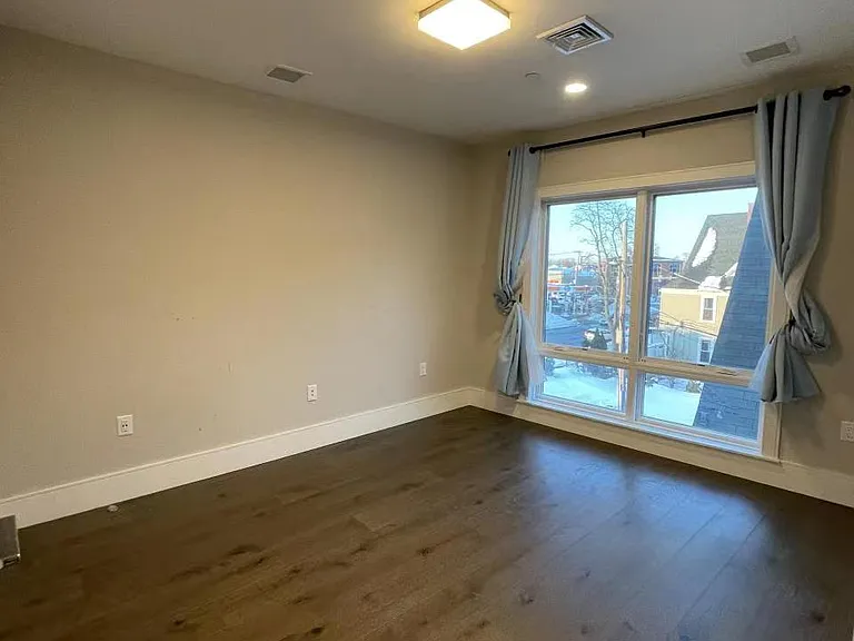 214 Market St #301 — Photo 33