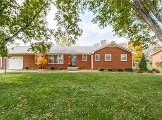 922 Harris Dr, Gallatin, TN 37066