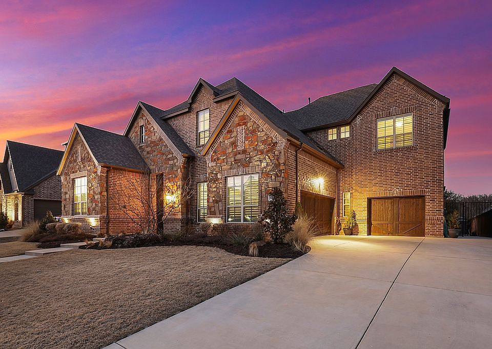 1st image of 413 Nora Ln