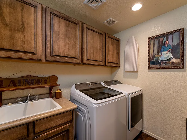 2041 Richey Cir — Photo 22