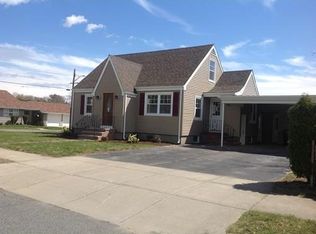 66 Metcalf St, New Bedford, MA 02745