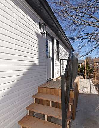 2nd image of 134 Oakside St #B