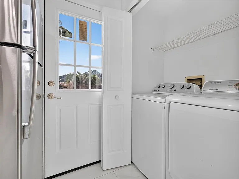 3128 Sandy Shore Ln — Photo 16