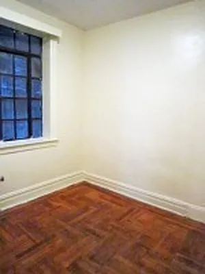 Rented by Camhi NYC Realty Inc | media 40