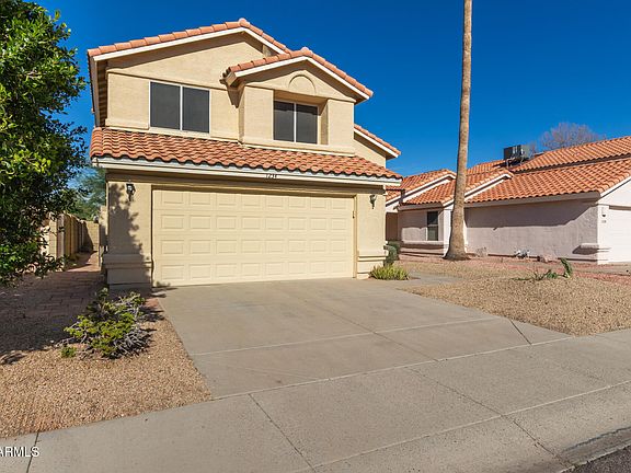 3rd image of 1234 E HELENA Drive