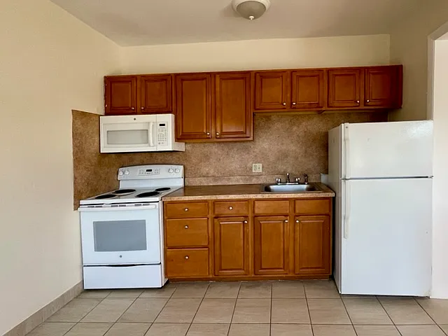1137 Commonwealth Ave #3 — Photo 6