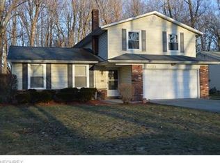 4523 Brendan Ln, North Olmsted, OH 44070