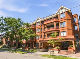 45 Argyle Ave #101, Ottawa, ON K2P 1B3