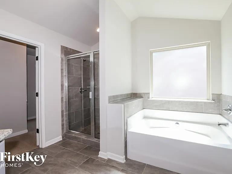 727 Hot Springs Trl — Photo 9