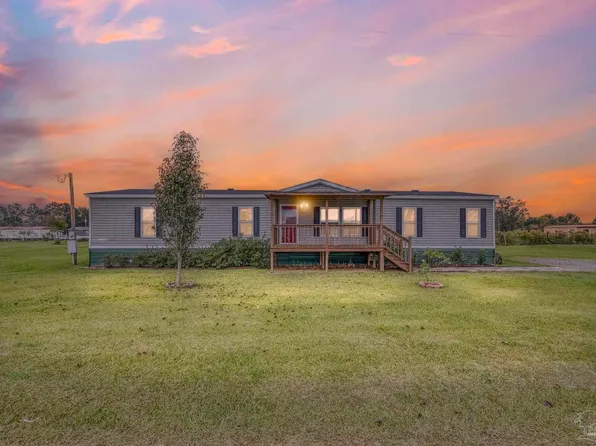 150 Ruth Estates Dr, Atmore, AL 36502