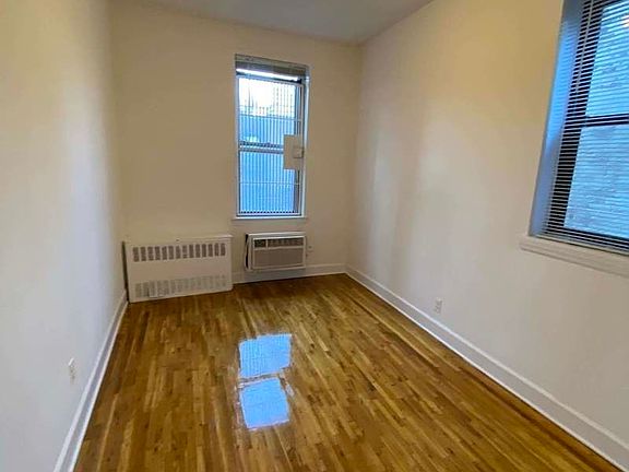 5th image of 328 E 90th St APT 5B