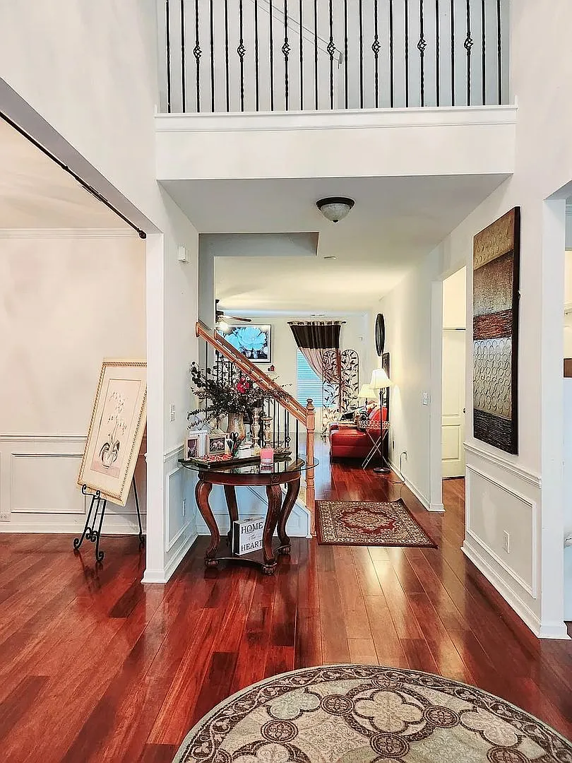 Room in 5 Bedroom Home at Kestrel Cir — Photo 3