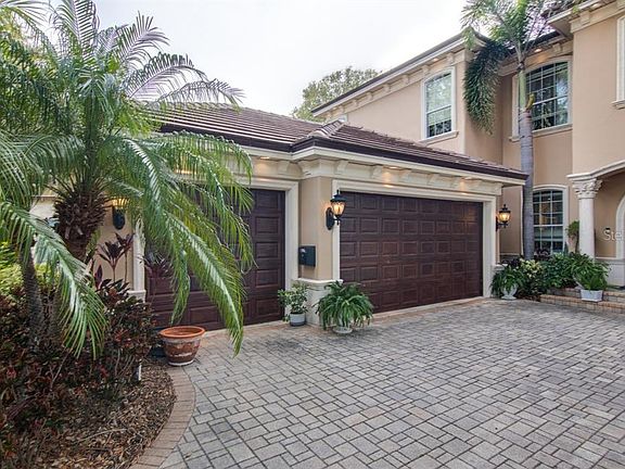 2nd image of 821 S Macdill Ave