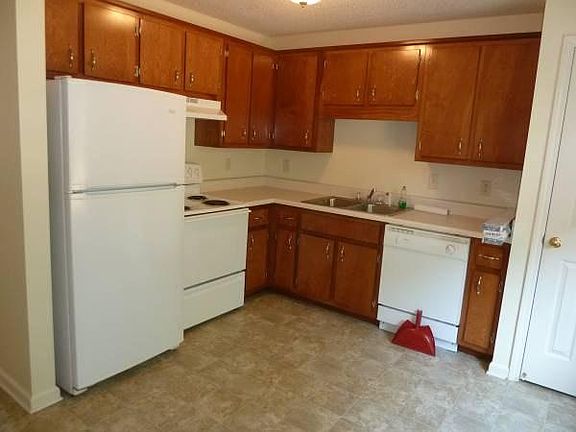 4th image of 2817 Cobalt Dr