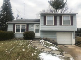 5466 Brook Point Rd, Toledo, OH 43611