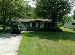 8255 Long Lake Rd, Hale, MI 48739