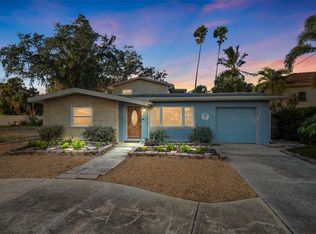 284 44th Ave, Saint Pete Beach, FL 33706