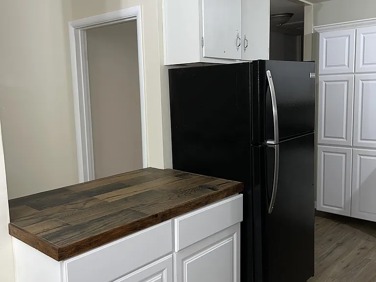 6558 College Dr — Photo 6